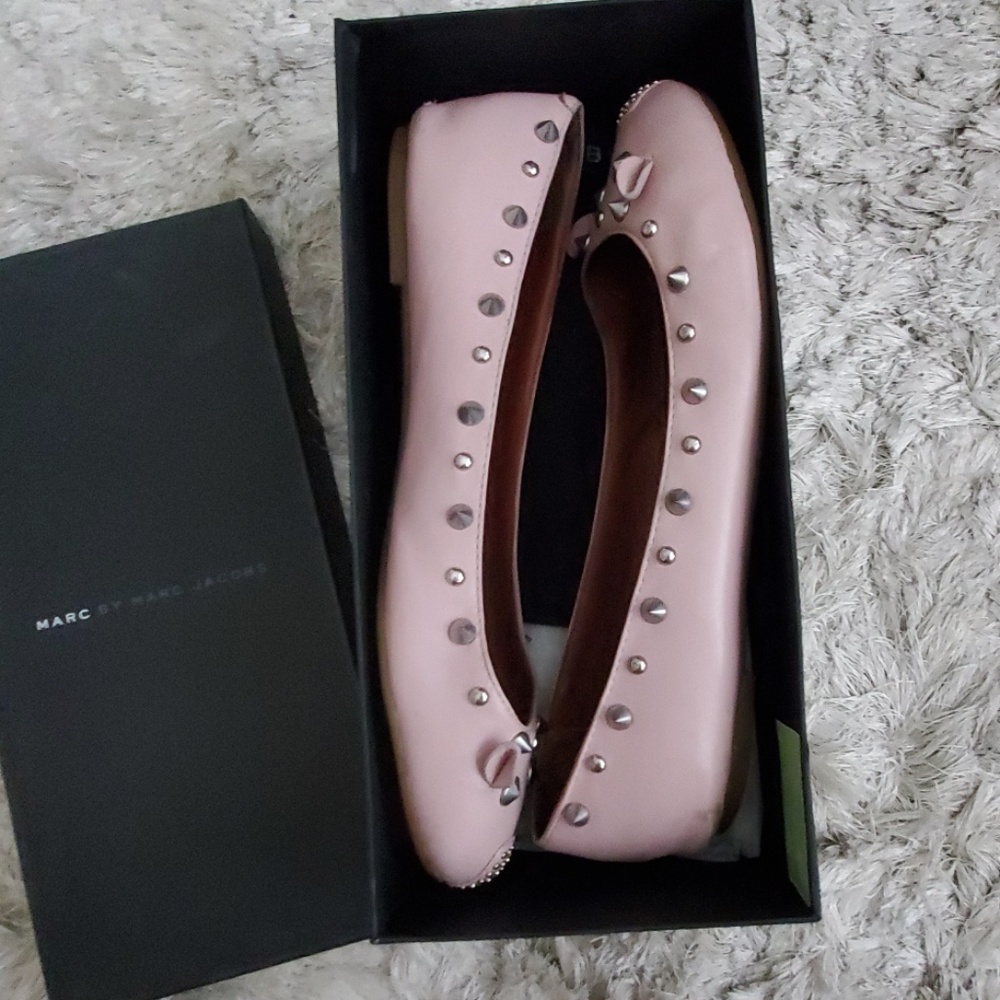 Marc Jacobs flats